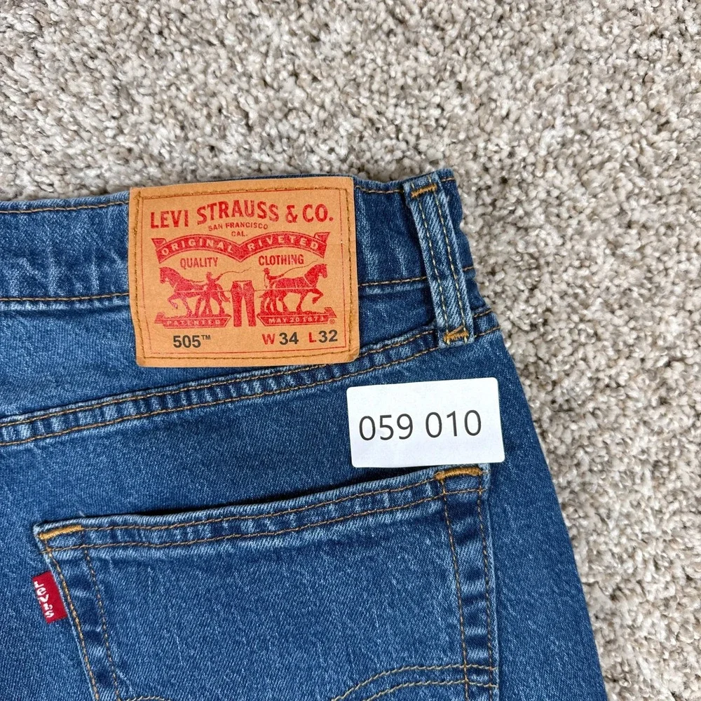 Levis 505 Jeans‎ Mens 34x32 Regular Straight Fit Blue Denim Classic 5 Pocket